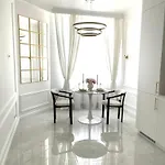 белоснежная White Elegance * أوديسا