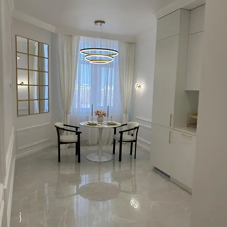 Apartman белоснежная White Elegance