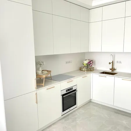 белоснежная White Elegance Apartman *
