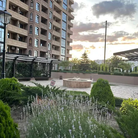 белоснежная White Elegance *