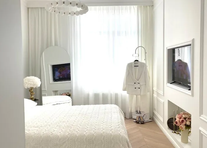 белоснежная White Elegance